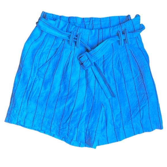 Abercrombie & Fitch Womens Medium Ultra High Rise Linen Blend Shorts White Black - Picture 3 of 13